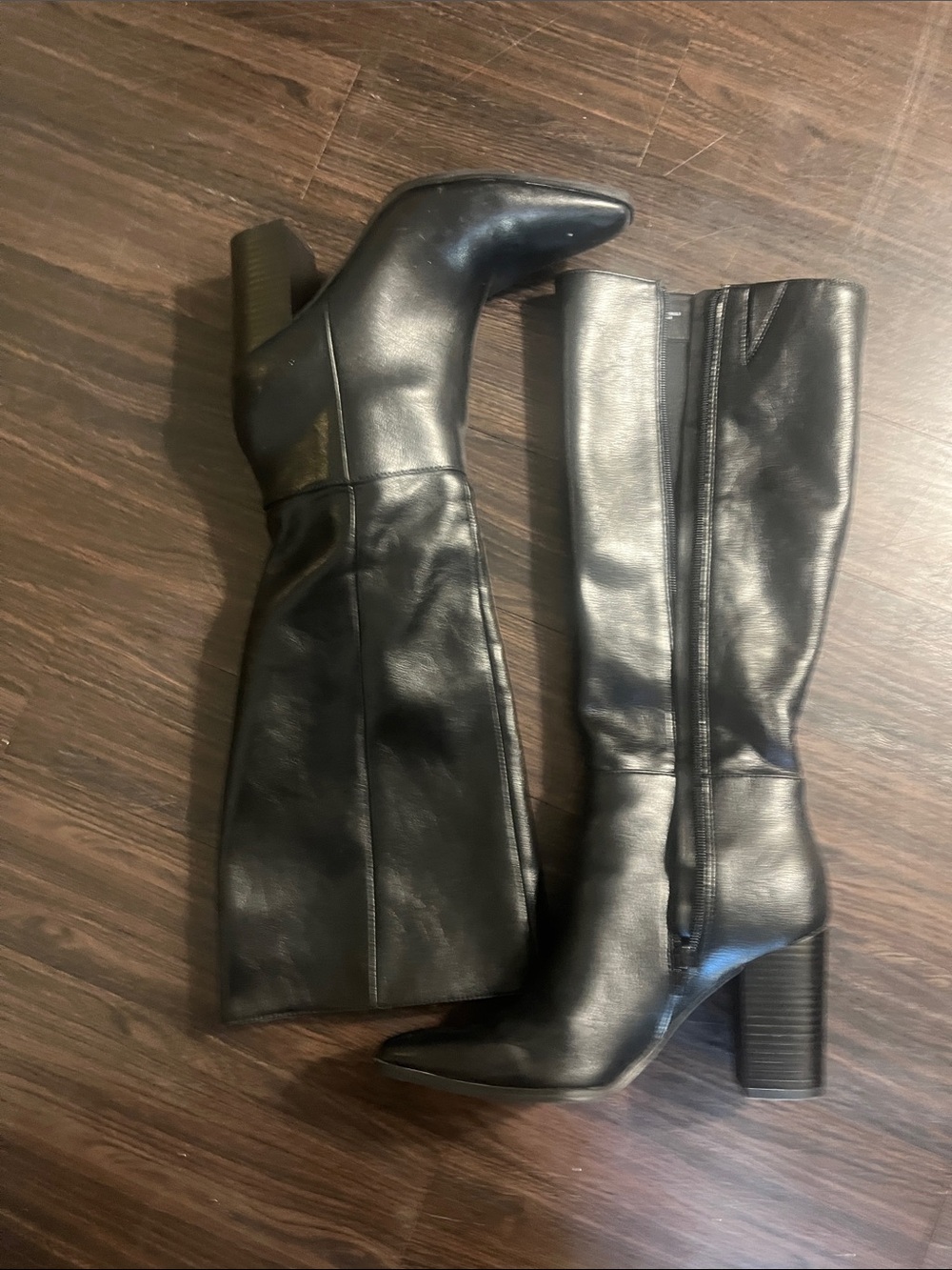 Unisa Black Knee-High Block Heel Boots